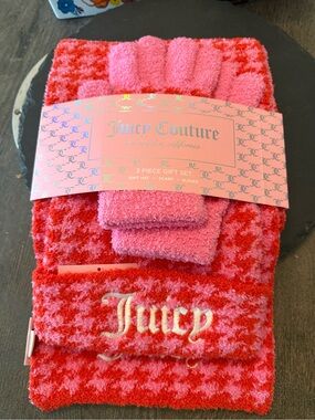 Juicy Couture Pink & Red Houndstooth 3-Piece Knit Set